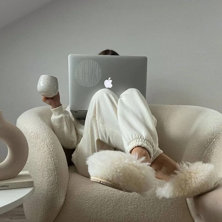 Rituales Matutinos para Comenzar el Día con Abundancia